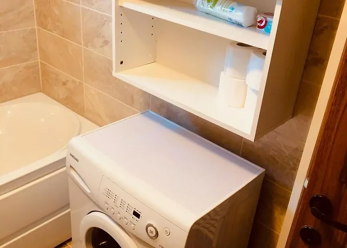 Joy Martir Miroslav 15 Lejlighed *