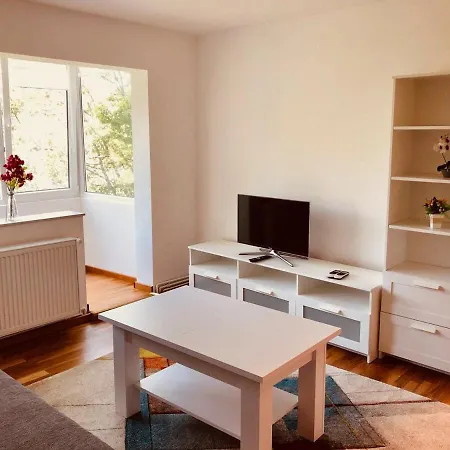 Appartement Joy Martir Miroslav 15 *