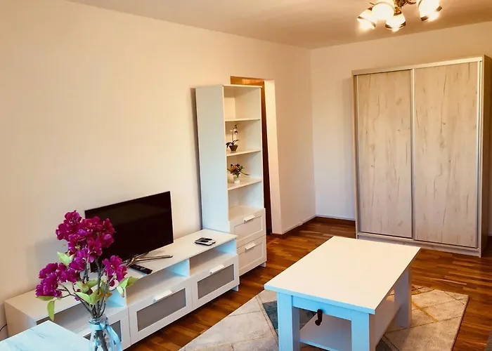 Joy Martir Miroslav 15 Appartement